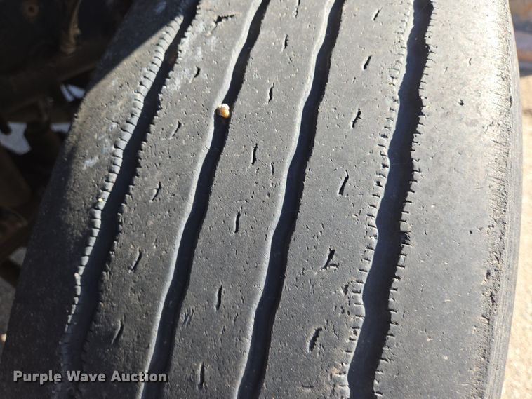 image for item EN8771 2009 Sterling  L-Line dump truck