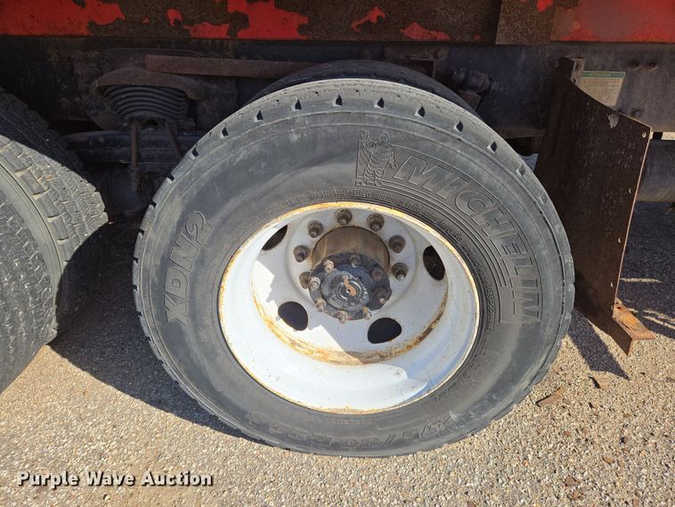 image for item EN8771 2009 Sterling  L-Line dump truck