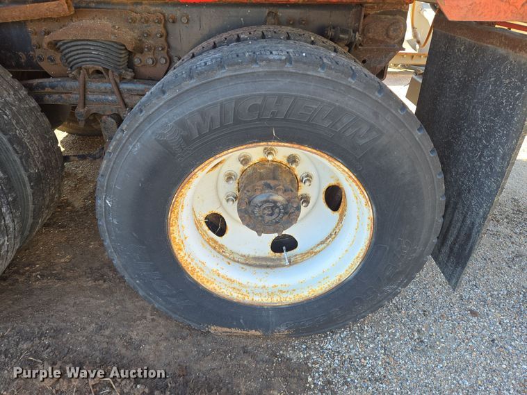 image for item EN8771 2009 Sterling  L-Line dump truck