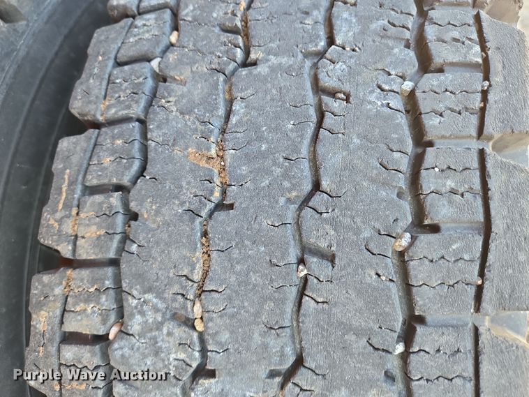 image for item EN8771 2009 Sterling  L-Line dump truck