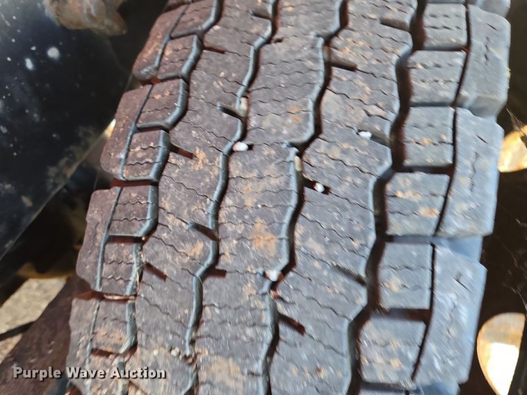 image for item EN8771 2009 Sterling  L-Line dump truck