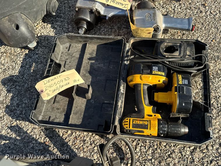 image for item EQ1198 Tools