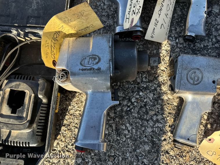 image for item EQ1198 Tools