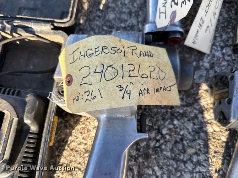 image for item EQ1198 Tools