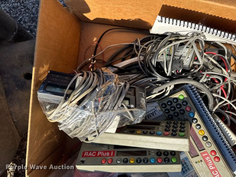 image for item EQ1198 Tools