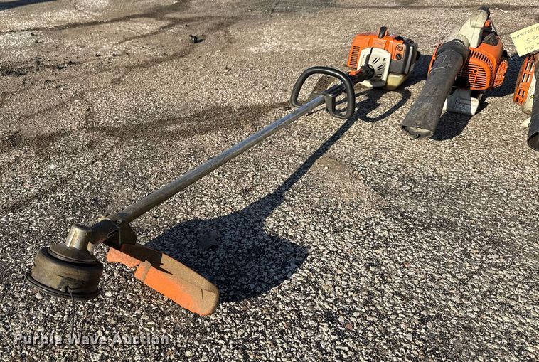 image for item EQ1199 Lawn equipment 