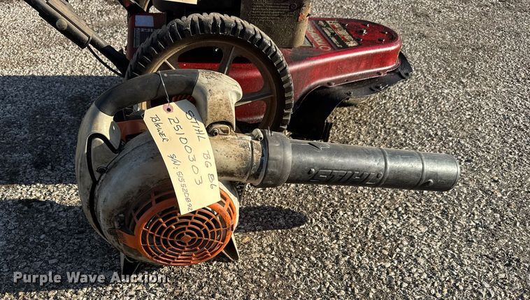 image for item EQ1199 Lawn equipment 