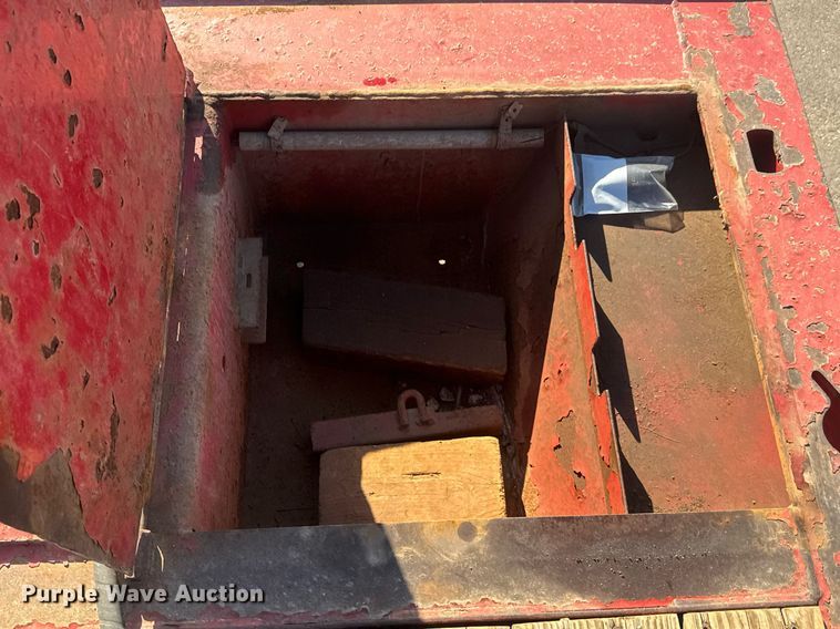 image for item EQ1200 2008 Landoll 345D tilt deck equipment trailer