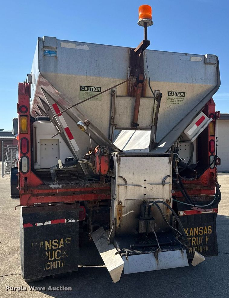 image for item EQ1201 2001 Sterling L7500 dump truck