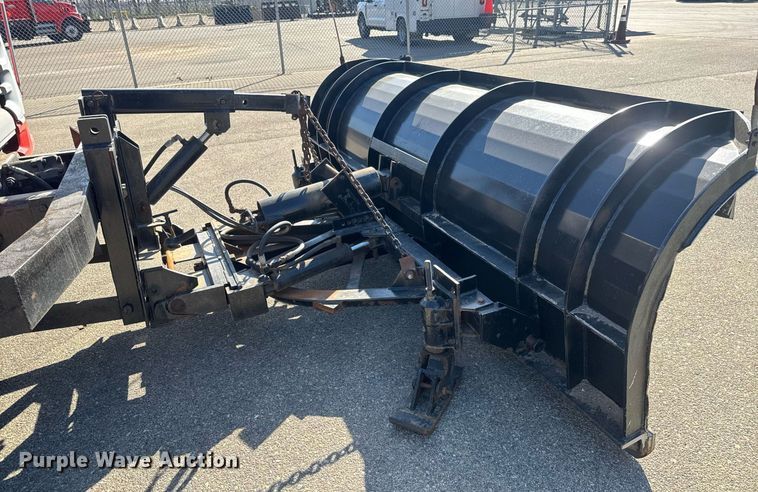 image for item EQ1201 2001 Sterling L7500 dump truck