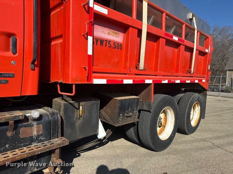 image for item EQ1201 2001 Sterling L7500 dump truck