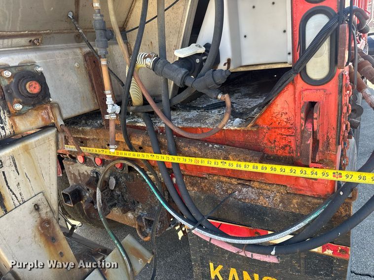 image for item EQ1201 2001 Sterling L7500 dump truck