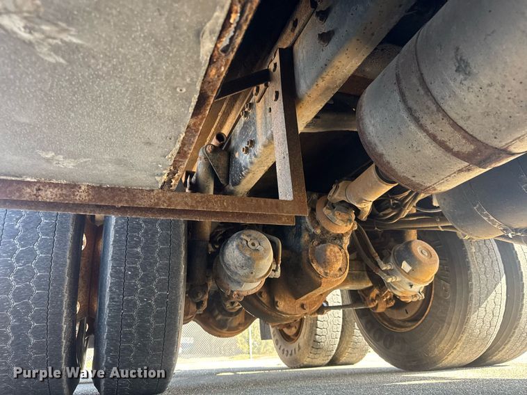 image for item EQ1201 2001 Sterling L7500 dump truck