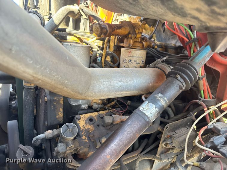 image for item EQ1201 2001 Sterling L7500 dump truck