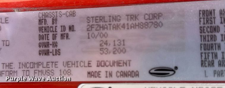 image for item EQ1201 2001 Sterling L7500 dump truck