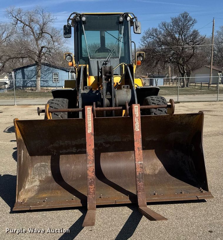 image for item EQ1202 2006 John Deere 444J wheel loader