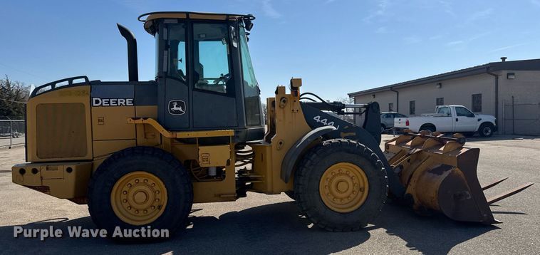 image for item EQ1202 2006 John Deere 444J wheel loader