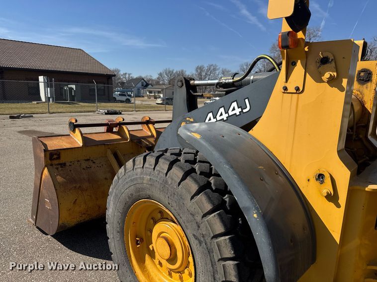 image for item EQ1202 2006 John Deere 444J wheel loader