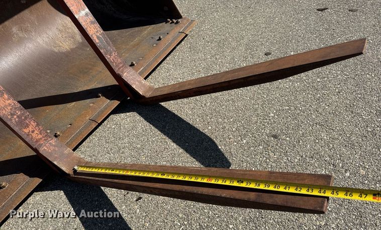 image for item EQ1202 2006 John Deere 444J wheel loader