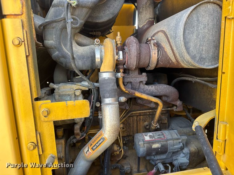 image for item EQ1202 2006 John Deere 444J wheel loader