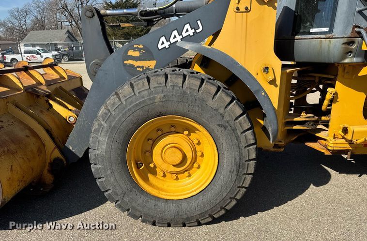 image for item EQ1202 2006 John Deere 444J wheel loader