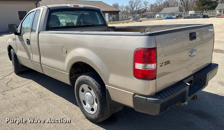 image for item EQ1203 2008 Ford F150 XL pickup truck