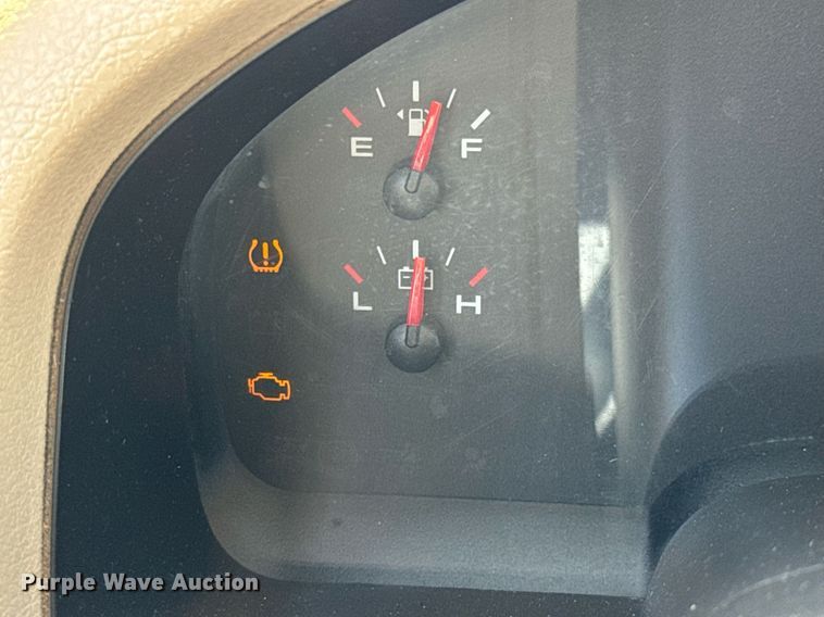 image for item EQ1203 2008 Ford F150 XL pickup truck