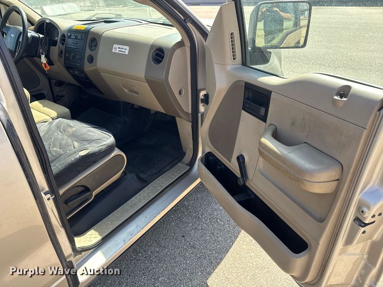 image for item EQ1203 2008 Ford F150 XL pickup truck