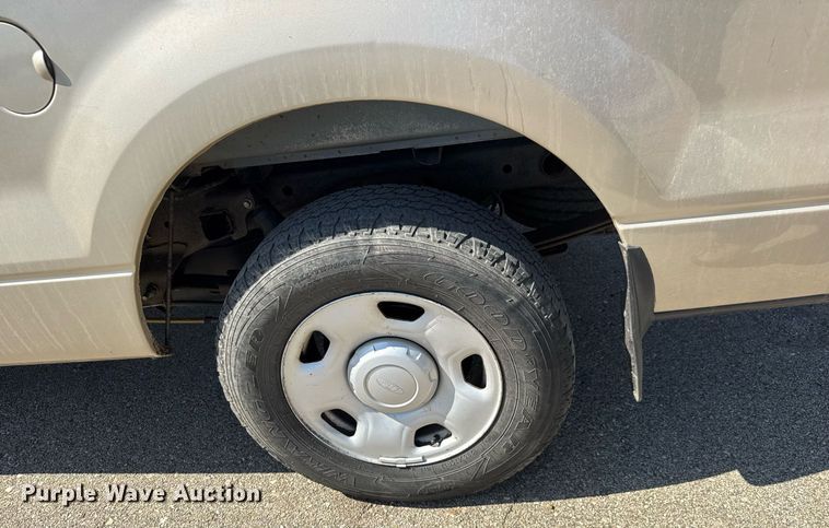 image for item EQ1203 2008 Ford F150 XL pickup truck