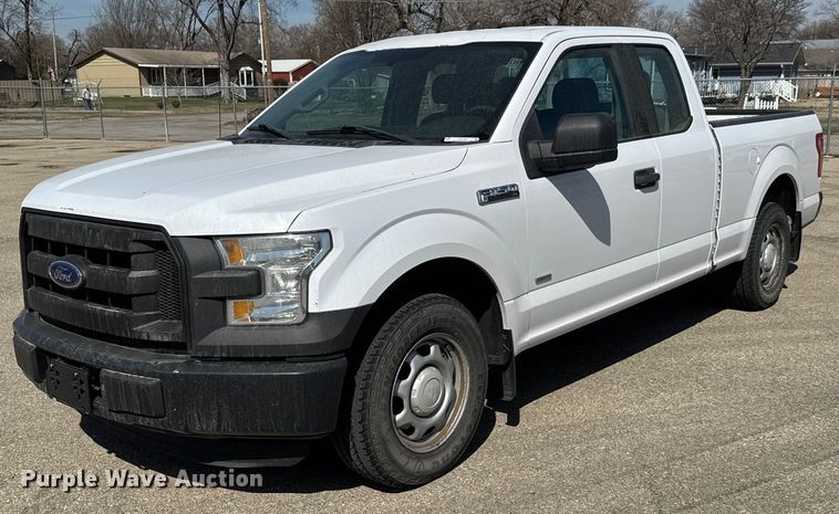 image for item EQ1204 2015 Ford F150 SuperCab pickup truck