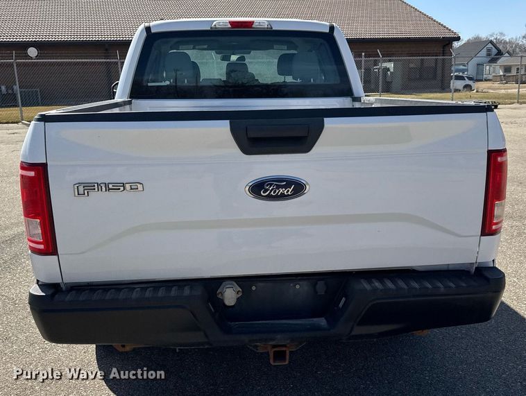 image for item EQ1204 2015 Ford F150 SuperCab pickup truck