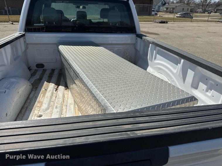 image for item EQ1204 2015 Ford F150 SuperCab pickup truck