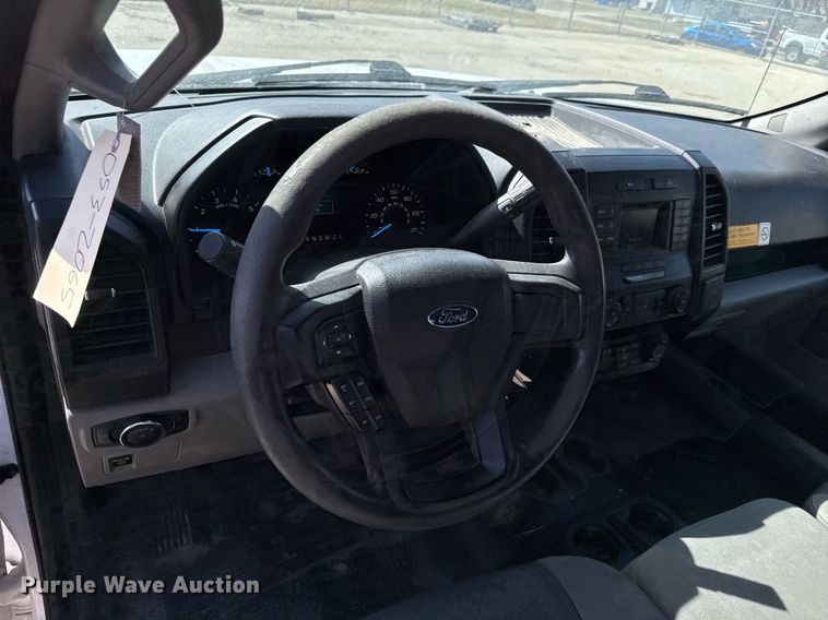 image for item EQ1204 2015 Ford F150 SuperCab pickup truck