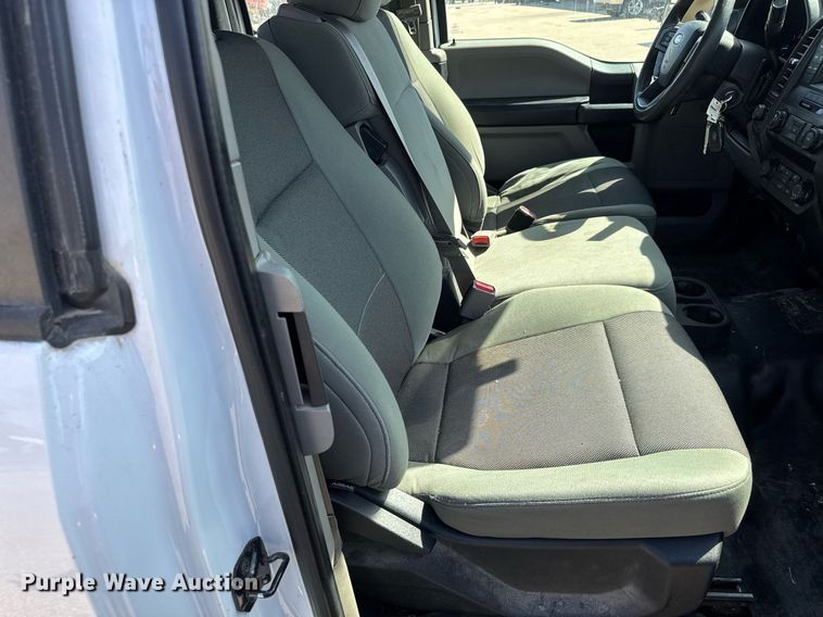 image for item EQ1204 2015 Ford F150 SuperCab pickup truck