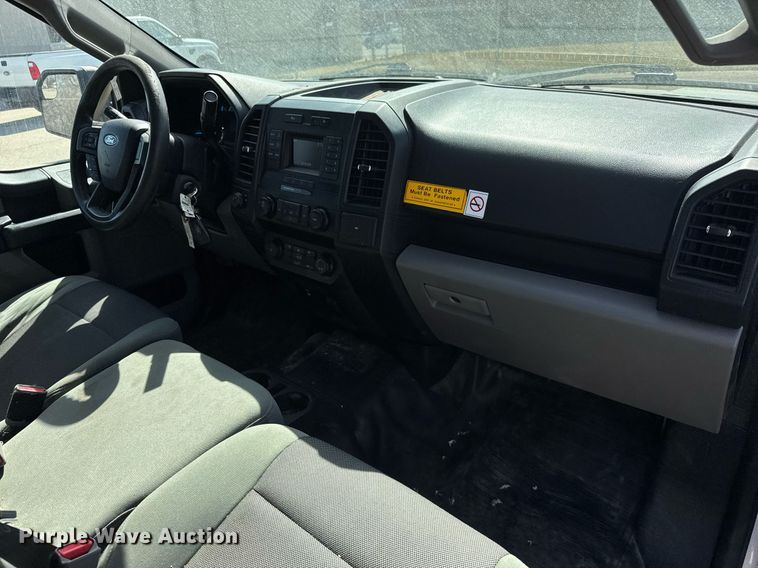 image for item EQ1204 2015 Ford F150 SuperCab pickup truck