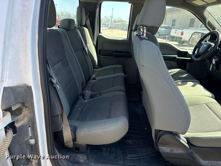 image for item EQ1204 2015 Ford F150 SuperCab pickup truck