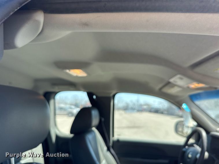 image for item EQ1205 2010 Chevrolet Silverado 1500 Ext. Cab pickup truck