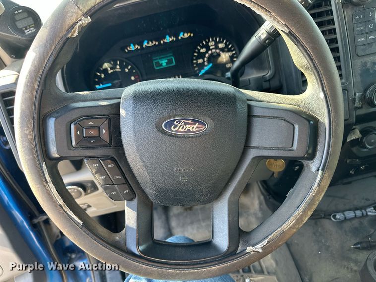 image for item ER8846 2015 Ford F150 SuperCab pickup truck