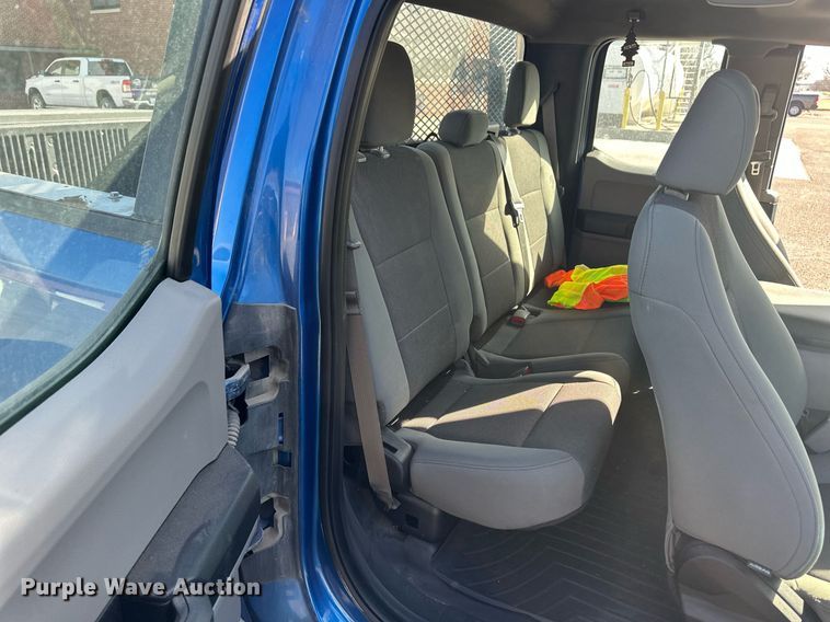 image for item ER8846 2015 Ford F150 SuperCab pickup truck