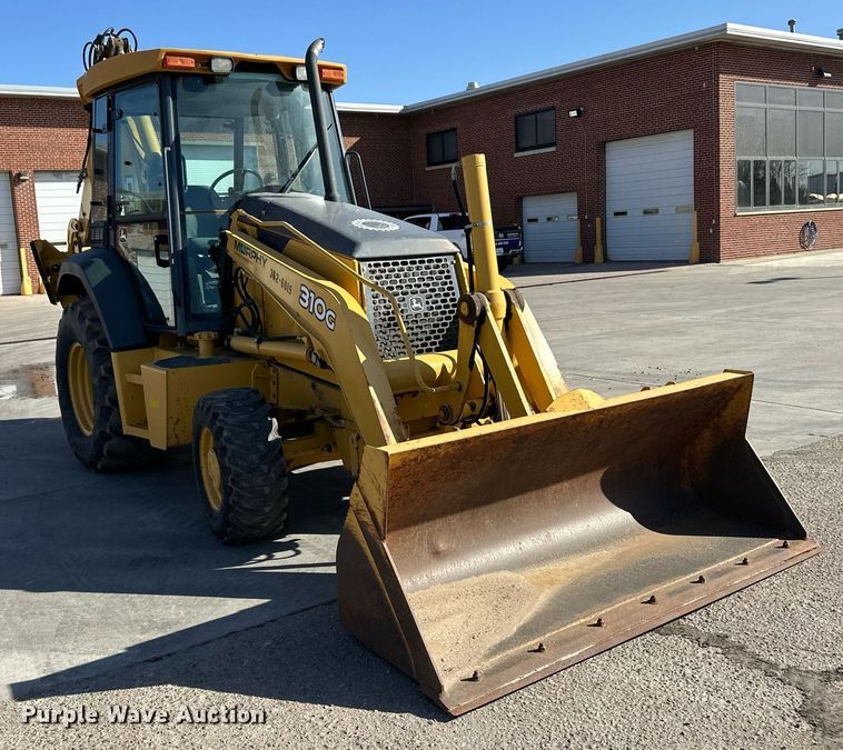 image for item ER8847 2005 John Deere 310G backhoe
