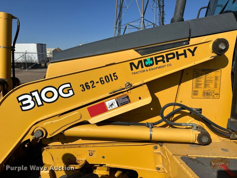 image for item ER8847 2005 John Deere 310G backhoe