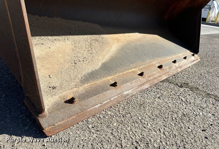 image for item ER8847 2005 John Deere 310G backhoe