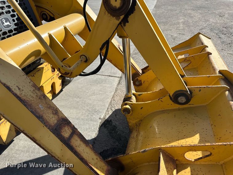 image for item ER8847 2005 John Deere 310G backhoe