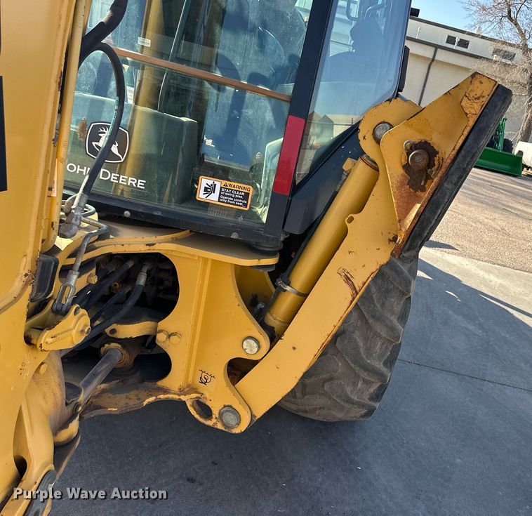 image for item ER8847 2005 John Deere 310G backhoe