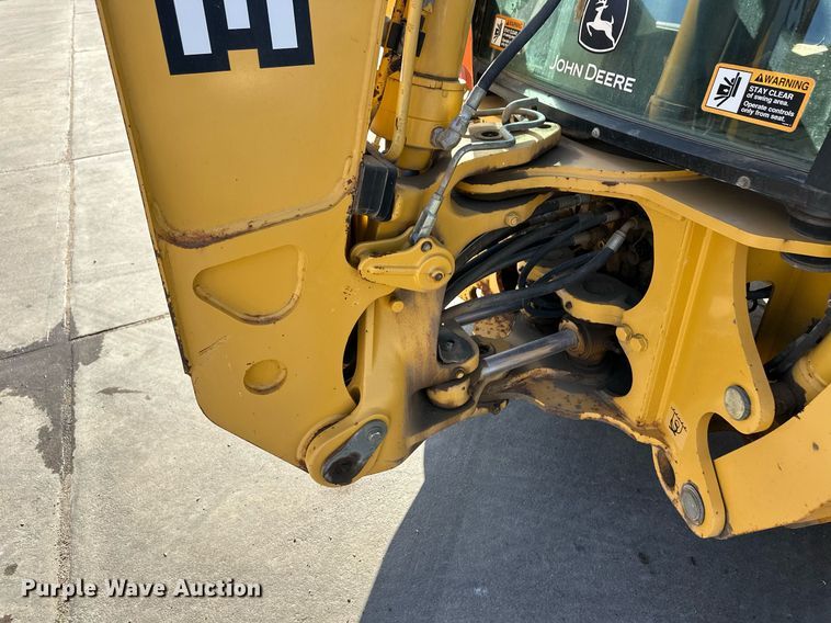 image for item ER8847 2005 John Deere 310G backhoe