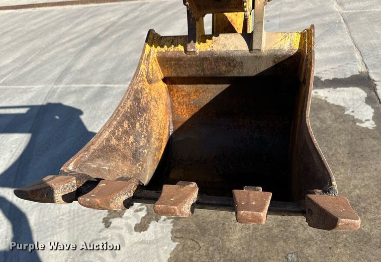 image for item ER8847 2005 John Deere 310G backhoe