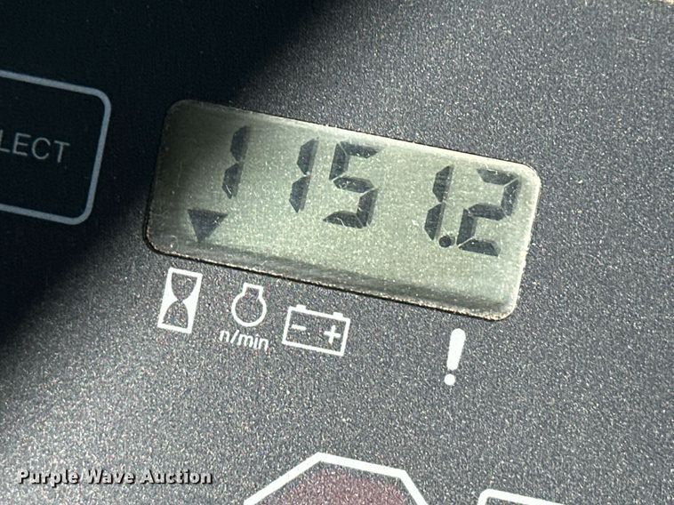 image for item ER8847 2005 John Deere 310G backhoe