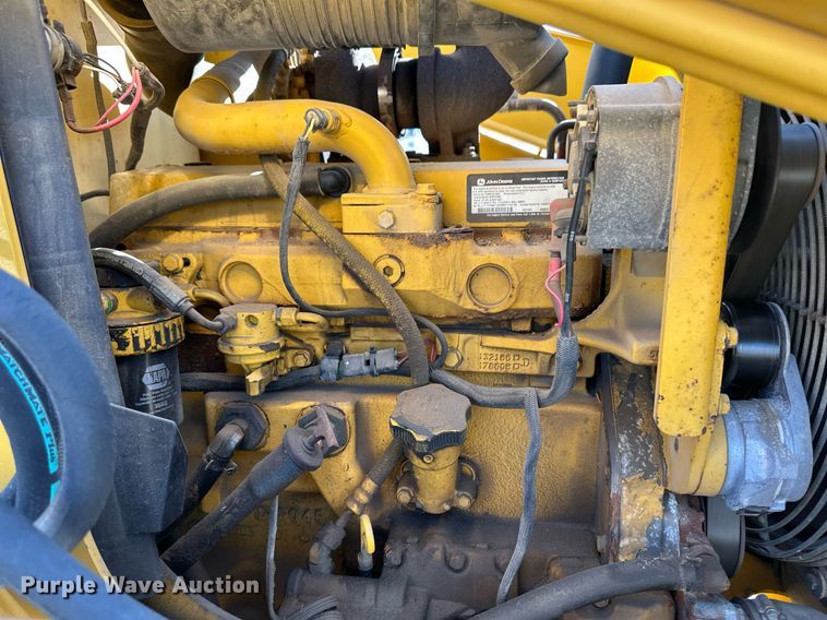 image for item ER8847 2005 John Deere 310G backhoe