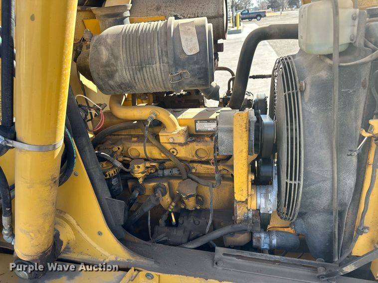 image for item ER8847 2005 John Deere 310G backhoe