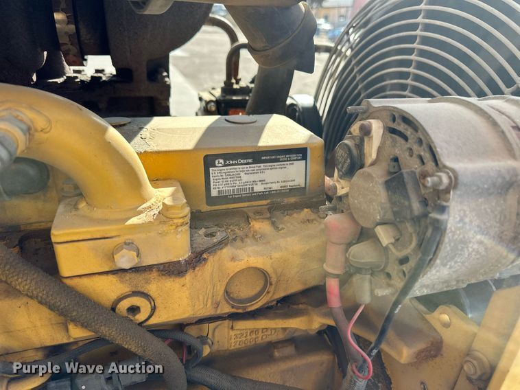 image for item ER8847 2005 John Deere 310G backhoe